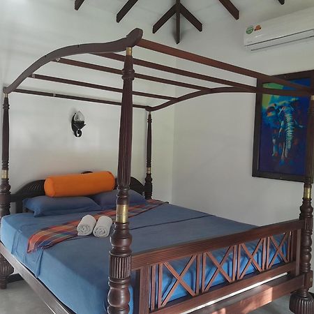 Villa Ali Unawatuna Exteriör bild